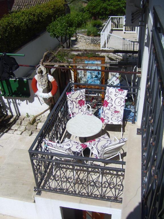 Apartments Villa More Makarska Værelse billede