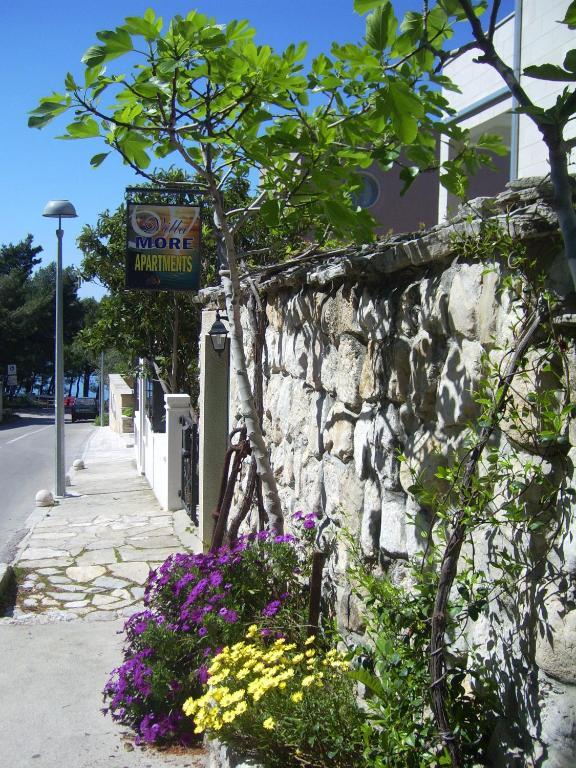 Apartments Villa More Makarska Eksteriør billede